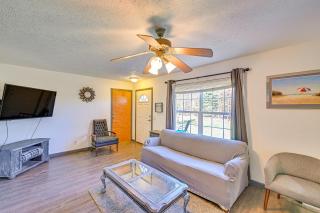 8-Acre Bridgman Oasis Pool, Hot Tub and Game Room - Bridgman - 7