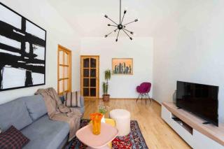 Modern Condo in the City Center - 9