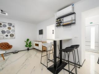 Villa in Pore with Private Pool and Beach - 2