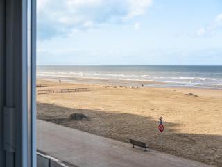 Apartment in Koksijde with Seafront View - Koksijde - 5