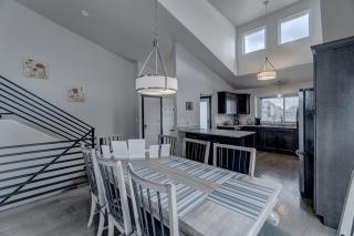 Executive Golf Club Red Rocks Home, Locally Owned! - Rapid City - 0