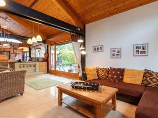 Maison Zen à Vesoul : Terrasse, Wifi, Parking & Vélos - FR-1-583-74 - Vesoul - 8