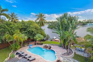 Waterfront Jungle House Firepit Sunset and more! - 8