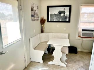 Guadalupe Mtn Ranger Guest House - - 7