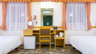 Toyoko Inn Hirosaki Ekimae - 1