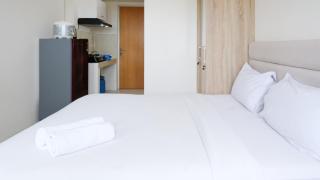 Cozy Stay Studio at Puncak Permai Apartment By Travelio - Surabaya - 8