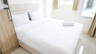 Cozy Stay Studio at Puncak Permai Apartment By Travelio - Surabaya - 5