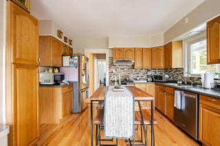 Gem by the water with firepit & all fenced backyard 2 Bedrooms - 5