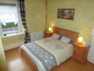 Chambre double avec salon et jardin à Villafans, Wifi, Table d'hôtes - FR-1-583-263 - - 0