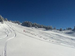 Superbe studio rénové au cœur de Chamrousse, à 50m des pistes - FR-1-340-285 - Chamrousse - 3