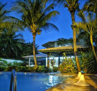 Casa 4 quartos em Guarajuba, excelente localização! 200m da praia! - Camacari - 0
