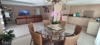 A melhor acomodação entre Pinhais e Curitiba - quarto para até O4 pessoas em casa com garagem - 4