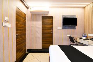 Hotel O The Luxury Inn - 1