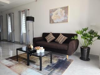 4 Bedroom Private Villa & Swimming Pool with Fitness - - 8