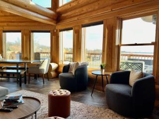 Lakefront Cabin, HotTub, Boat Launch - 8