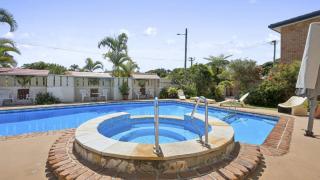 Ocean Parade 5 - Pool, Spa, Beach, Sleeps 5, Affordable - Coffs Harbour - 3
