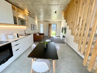 32 on Park Unit 10 - 6