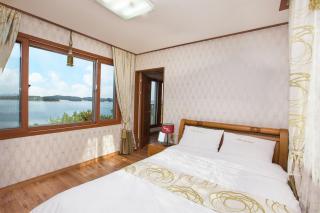 Taean Napoli Pension - Seosan - 1