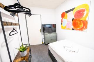 6 Zimmer Haus mit Wintergarten 2 Bäder Industrienah sehr ruhig gelegen - 9