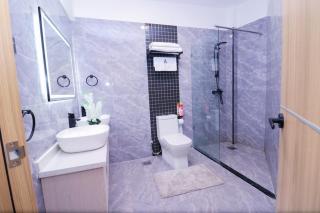 executive catchy two bedroom with heated swimming pool fully furnished gym ample parking space children playing ground and a relaxing rooftop with an amazing city views - Nairobi - 7
