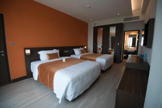 Astana Wing - Riverside Majestic Hotel - Kuching - 9