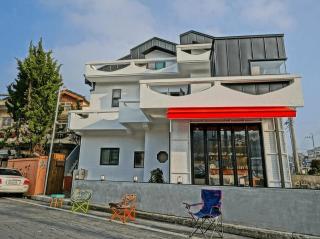 Gunsan Snoring Dalmong Guesthouse - 8