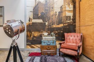 FUN&KY 260sqm Parking 2 Patios WFH WiFi CBD Views - 7