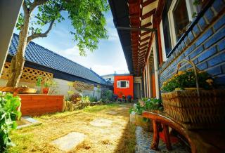 Jeonju Hanok Geugot Stay - Jeonju - 5