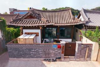 Happiness on Jacuzzi Private Pension - Jeonju - 4
