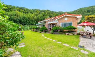 Kyeongju The Hue Pool Villa - Gyeongju - 7