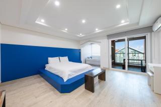 Gyeongju Cookie and Jelly Pension - 1