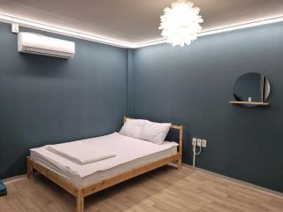 Forest Caravan Pension Incheon - Incheon - 6