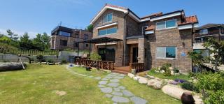 Goseung Luceluna Pension - Goseong - 7