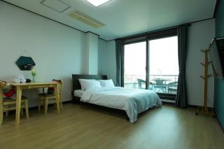Anmyeondo You and I Pension - Taean - 2