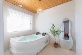 Gyeongju Insta Spa Pension Spa, Individual BBQ - Gyeongju - 3