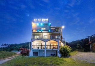 Taean Gana Pension Pet friendly - Taean - 0