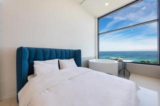 Gangneung Merview Oceanview Spapension - 8