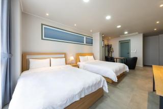 Gangneung Gyeongpodae Villa - 1