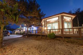 Hongcheon Nolleowa Aegyeondongban Pension - Hongcheon - 0