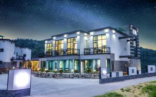 Gyeongju Dia Pool Villa Pension - 4