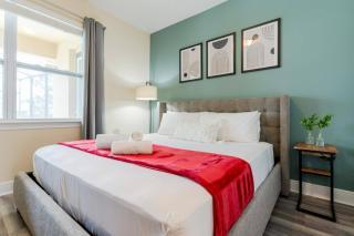 Encore Resort 6 Bedroom Home with Pool 2300 - 3