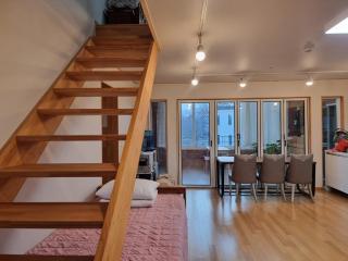 Sokcho Ulsanbawi Bed and Breakfast - 6