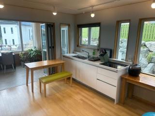 Sokcho Ulsanbawi Bed and Breakfast - 1