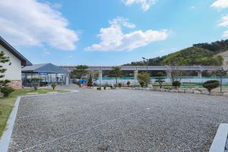 Samcheok Yonghwa Silkroad Pension - Samcheok - 4