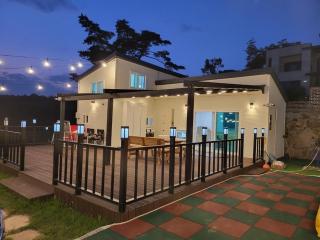 A Great View Kids Pool Villa Pension - Miryang - 0