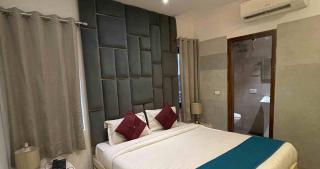 Rooftop Comfort Zirakpur - Zirakpur - 3
