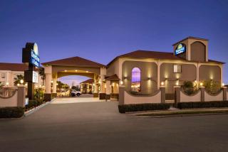 Days Inn & Suites by Wyndham Houston Hobby Airport - Houston - 9