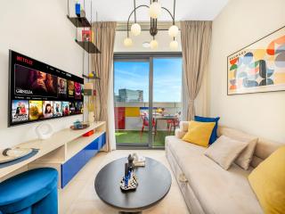 Modern High-Floor Apartment with Burj Khalifa View by Dejaview Stays - Dubái - 4