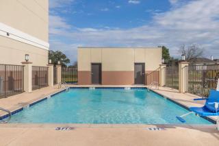 Days Inn & Suites by Wyndham Houston NW Cypress - Cypress - 8