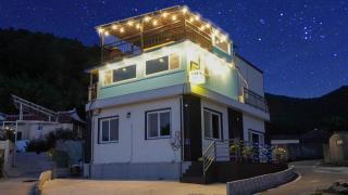 Yeosu Yeogiyo Pension - Yeosu - 1